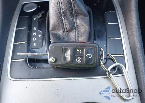 2021 Volkswagen Passat 2.0T Se из США, поврежденный, VIN 1VWSA7A33MC012619